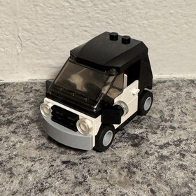 LEGO The LEGO Movie Sets Bundle 70808 & 70818 with Minifigures and Instructions