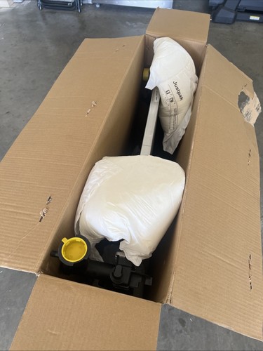 2015 Jeep Grand Cherokee 3.6L V6 Radiator New - Picture 13 of 13
