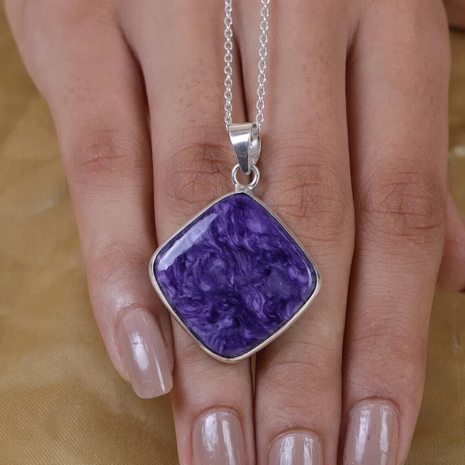 AAA+ Charoite Ciondolo 925 Argento Sterling Cuscino a Forma Di Diploma Regalo - Immagine 3 di 4
