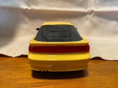 AMT/Ertl 1/24 scale 1991GEO Storm GSI Yellow Promo Model #6083 - Picture 5 of 13