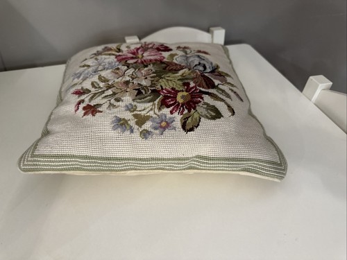 Vintage Handmade Wool Needlepoint Floral Pillow/Cushion EUC - Picture 23 of 24