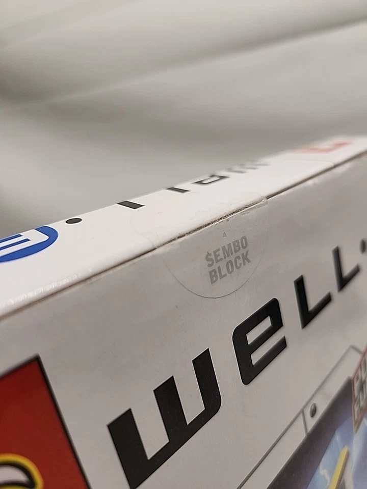 Sembo Block Model #704972 Well-e Robot Power Functions 796+pcs EYES GLOW Sealed - Image 3 of 4