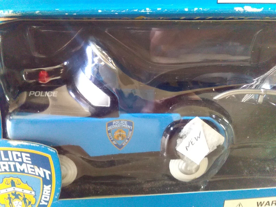 Lot of 4 K-Line FDNY and NYPD Pedal Cars and Trucks for 0/027, New...Ships FREE! - Image 3 of 4