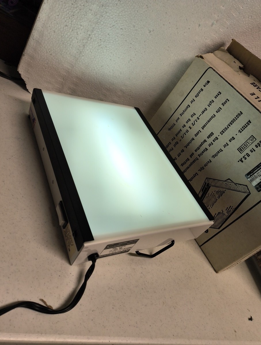 Seerite Portable Light Box 8-1/2” x 11-1/2” PC8511 Made in
