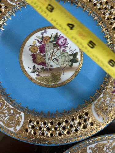 2 Antique Sevres Style Reticulated Floral Plates Minty Condition 10”Mark Limoges - Picture 16 of 21