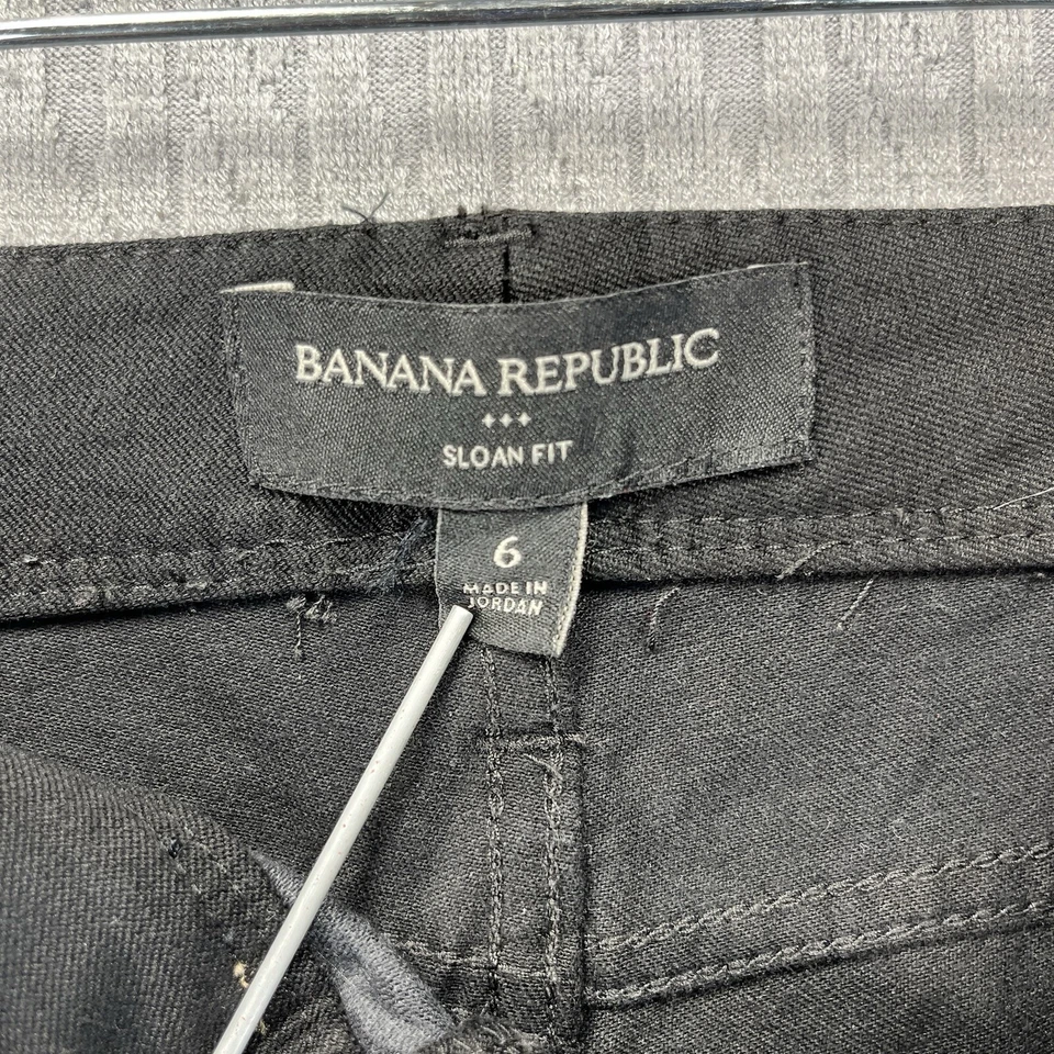 Banana Republic Women (6) Sloan fit Faux Leather front double sided black pants - Image 4 of 4