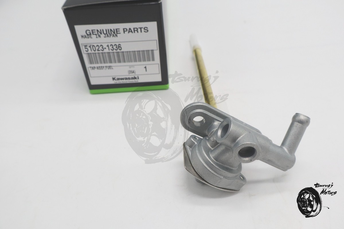 たかに Kawasaki Genuine Ninja ZX7R ZX7RR Fuel Tap Petcock 51023