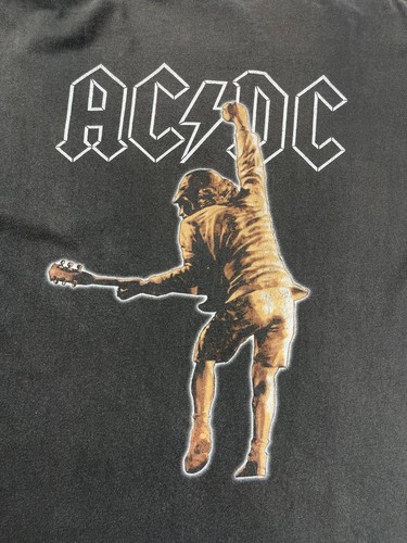 Vintage 2000’s AC/DC Stiff Upper Lip Band T-Shirt Size L - Picture 11 of 14