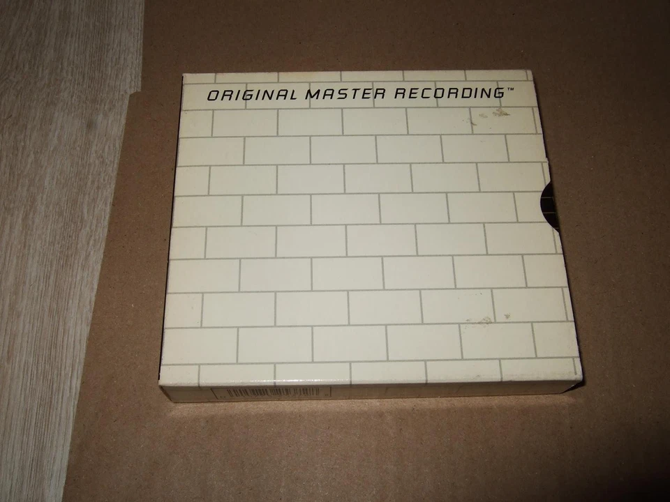 PINK FLOYD : THE WALL 24KT GOLD 2CD BOX 1991 MFSL UDCD 2-537 JAPAN - Bild 1 von 4