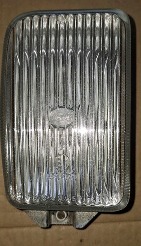 Autoteile Beleuchtung VW PASSAT 32B Nebelscheinwerfer H3  li HELLA 301 129 995