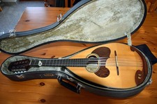 Mandola, Rundbauch, gebraucht, sehr guter Zustand, Marke: Suzuki, mit Koffer