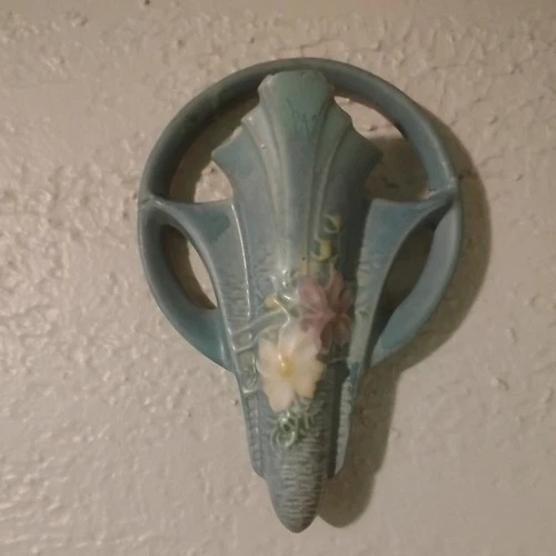 Roseville Pottery Cosmos Blue 1939 Art Deco Pottery Ceramic Wall Pocket 1285-6