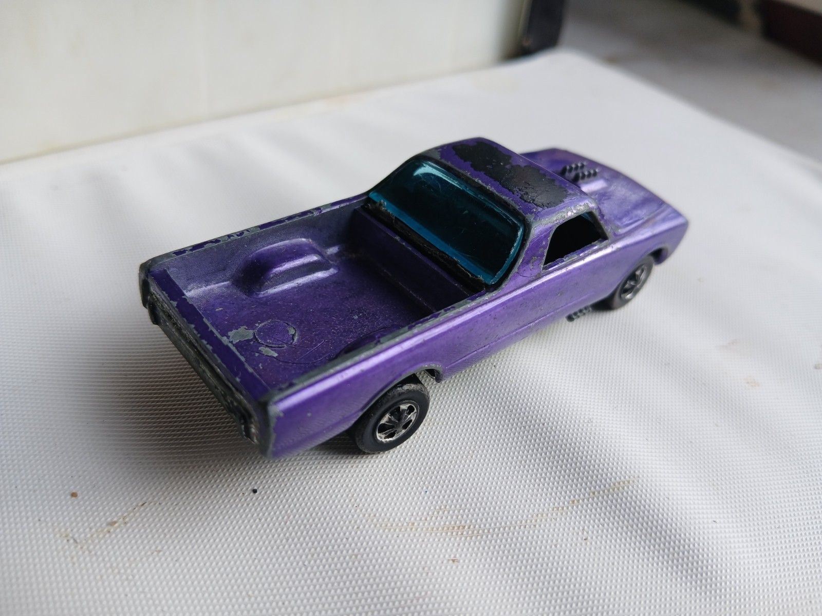Picture 5 of 9