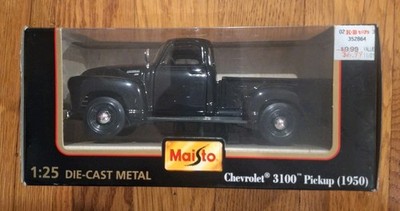 Maisto Chevrolet 3100 Pickup (1950) 1:25 Die Cast Metal Special
