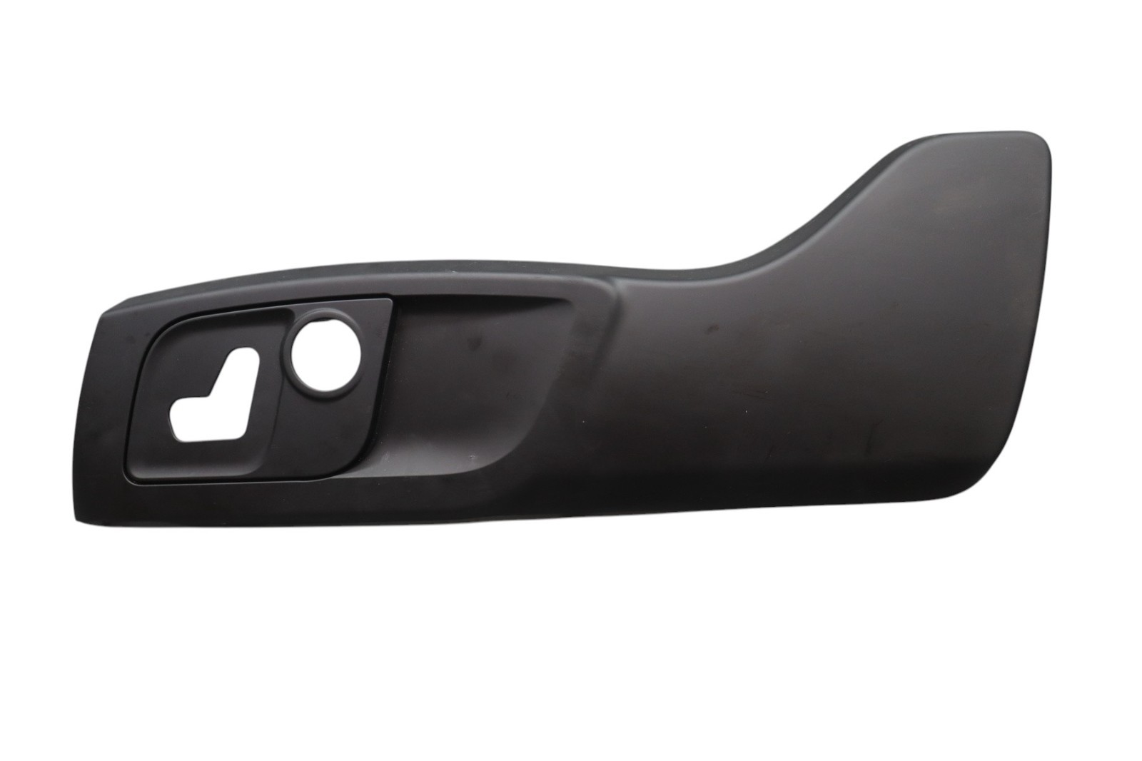 Maserati Ghibli 2014-2020 Front Left Outer Trim cover