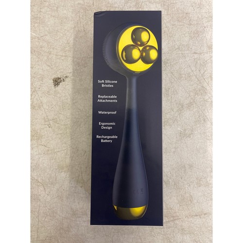 PMD Clean Body - Smart Body Cleansing Device Silicone Brush & 3 Attachments Navy - Picture 3 of 7