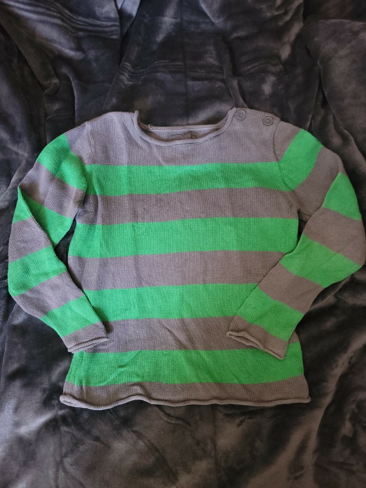 gap green and black striped sweater