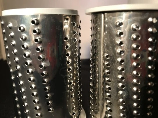 PAMPERED CHEF 1275 Deluxe Cheese Grater  & #1278 Container - Image 3 of 4