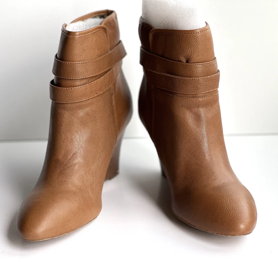 Botín de cuña para mujer Banana Republic Taylor Toffee/cuero marrón EE. UU. 9 Foto 3 de 4