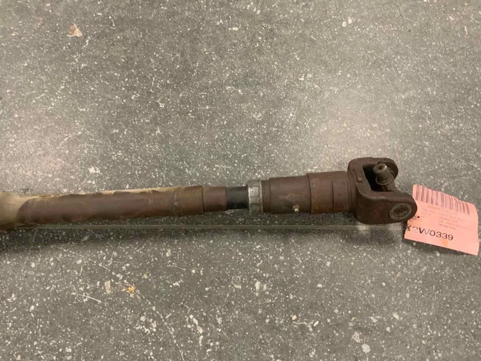 1995 - 1999 Chevy Suburban 1500 Front Drive Shaft 5.7L Vortec V8 AT 4 Speed - Image 3 of 4