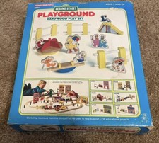 Tootsietoy Sesame Street Wooden Train Playground Set. Brio  Thomas 