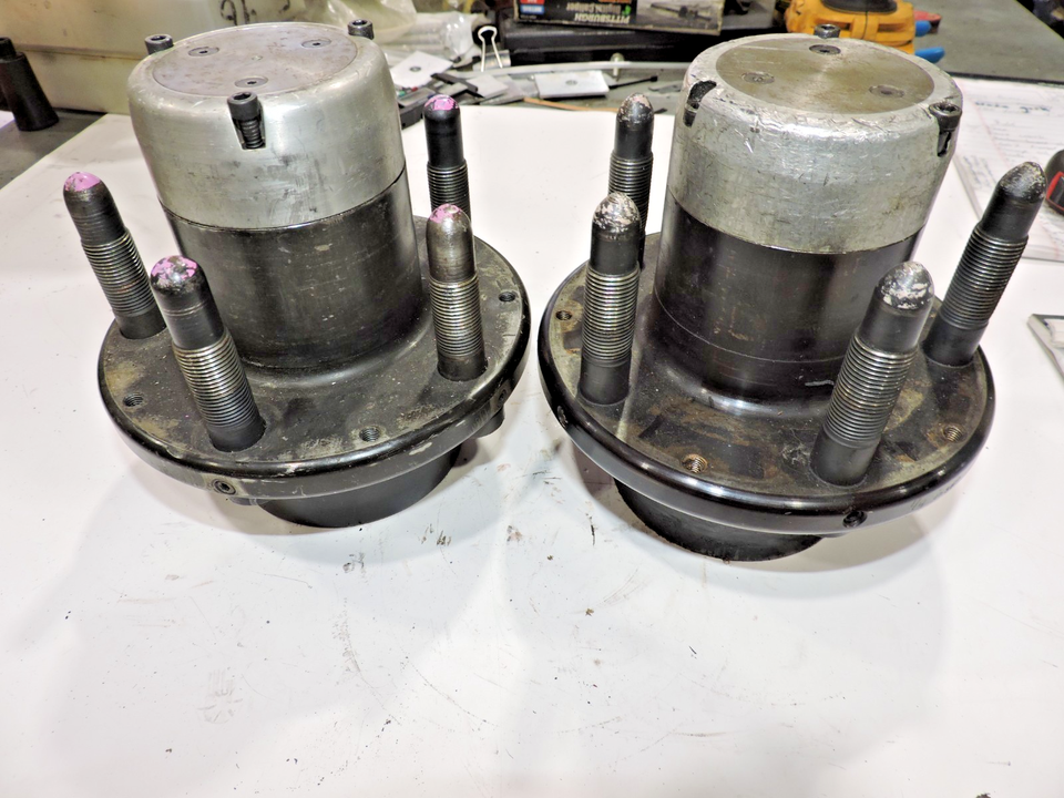 (2) Stock Car Products Grand National front 5x5 hubs w/ bearings ...