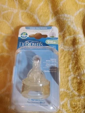 Dr. Brown's Natural Flow Standard Silicone Bottle Nipple, Y-Cut 9m+, 2 Ct