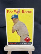 1958 Topps - Pee Wee Reese #375