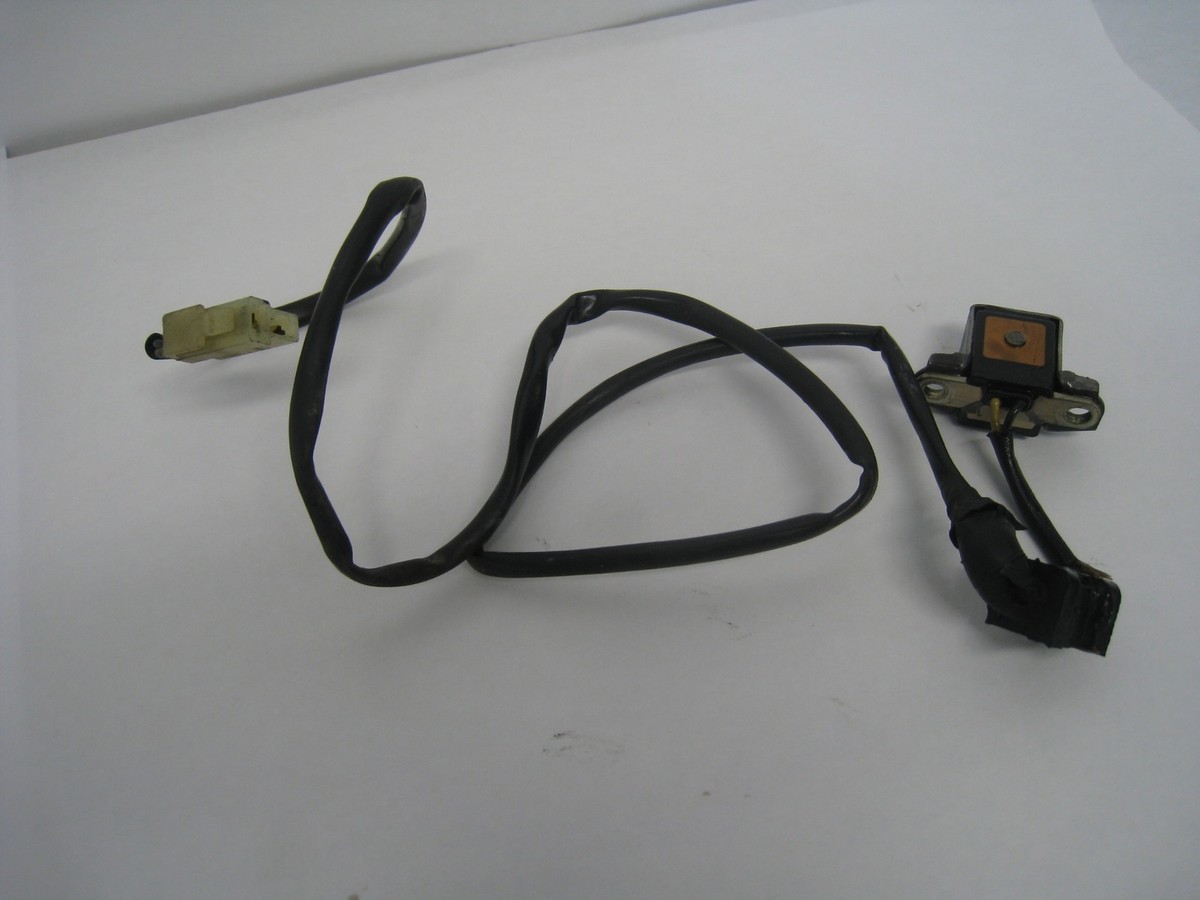 92 KAWASAKI NINJA ZX1100 C ZX11 GENERATOR STATOR WIRE LEAD