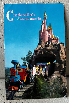 Vintage Postkarte Disneyland CA Cinderella's Dream Castle Casey Jr Zugfahrt