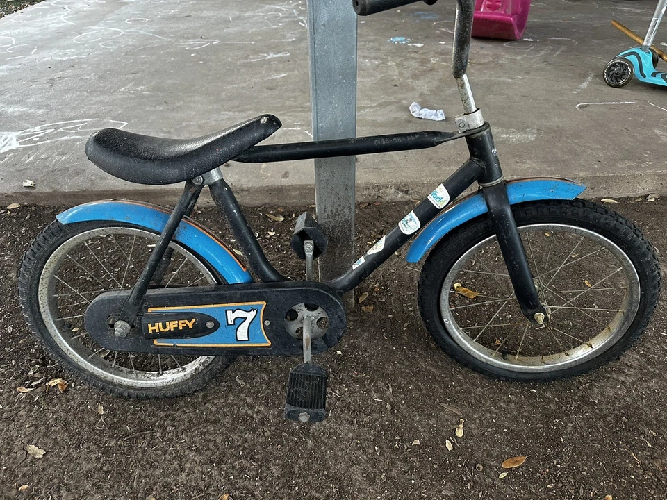 Vintage 70/80s Kids BMX Huffy First Bike Banana Seat Racer Blue USA Made - Image 2 of 4
