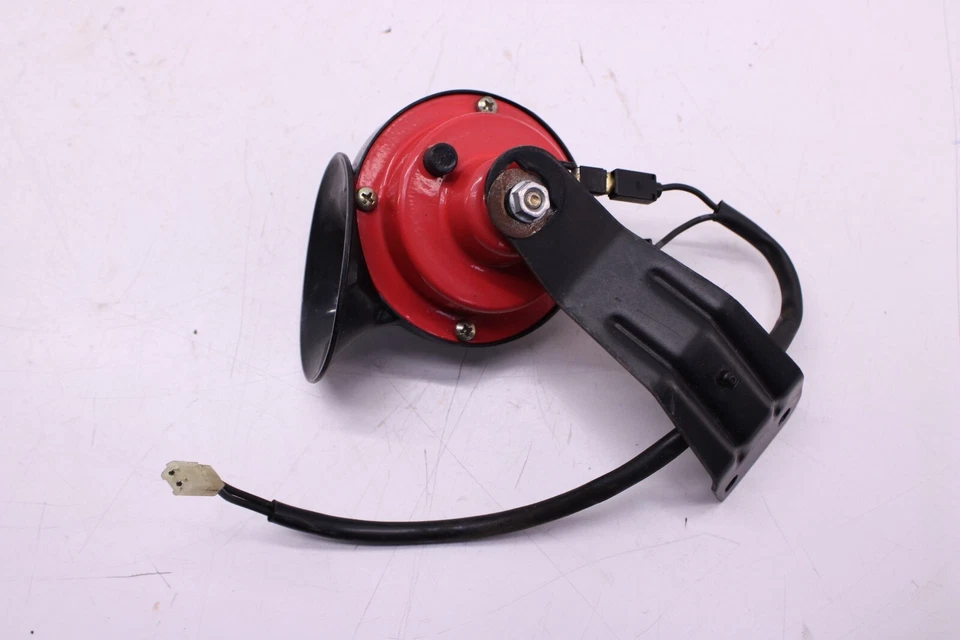 05-09 SUZUKI BOULEVARD C90 HORN SIGNAL AFTERMARKET LOUD  - Image 4 of 4