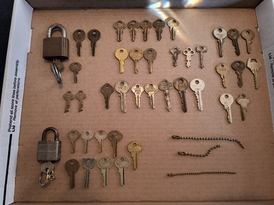 Vintage Padlock Keys Lot  40+ pieces master lock lion.