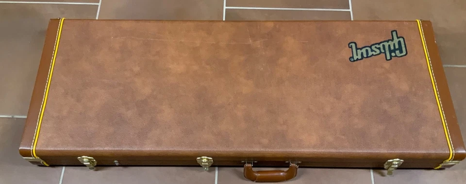 Guitarra Gibson Explorer modelo USA 2018 Foto 2 de 4