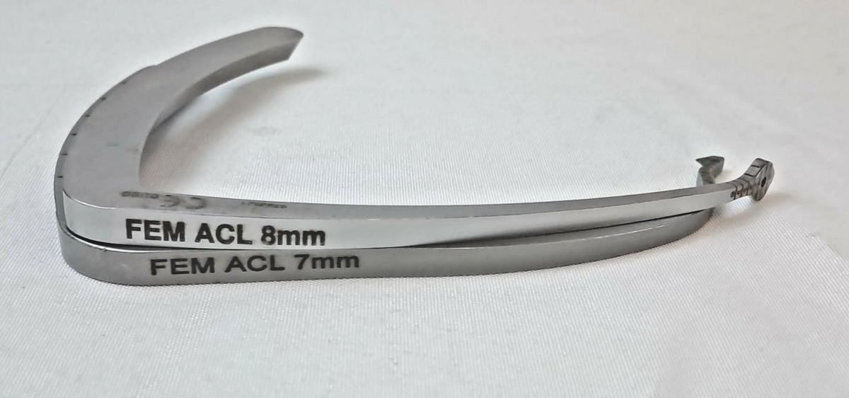 Set of 2 Arthrex AR-1510F-01 Femoral ACL Marking Hooks 7mm & 8mm