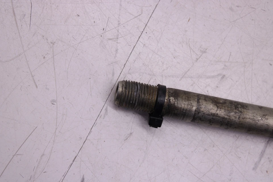 01-11 YAMAHA V STAR 650 XVS650 PERSONALIZADO OEM RUEDA DELANTERA EJE PIVOTE PERNO Foto 2 de 4