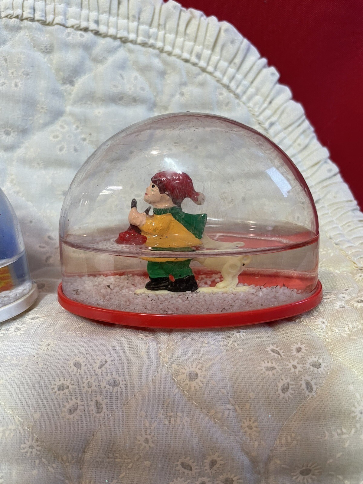 Lot OF 4 VINTAGE HARD PLASTIC Winter Holiday SNOW GLOBES eBay