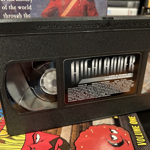 Highlander the Life and Times of Duncan McLeod 1995 VHS Adrian Paul TV Series - Picture 9 of 12