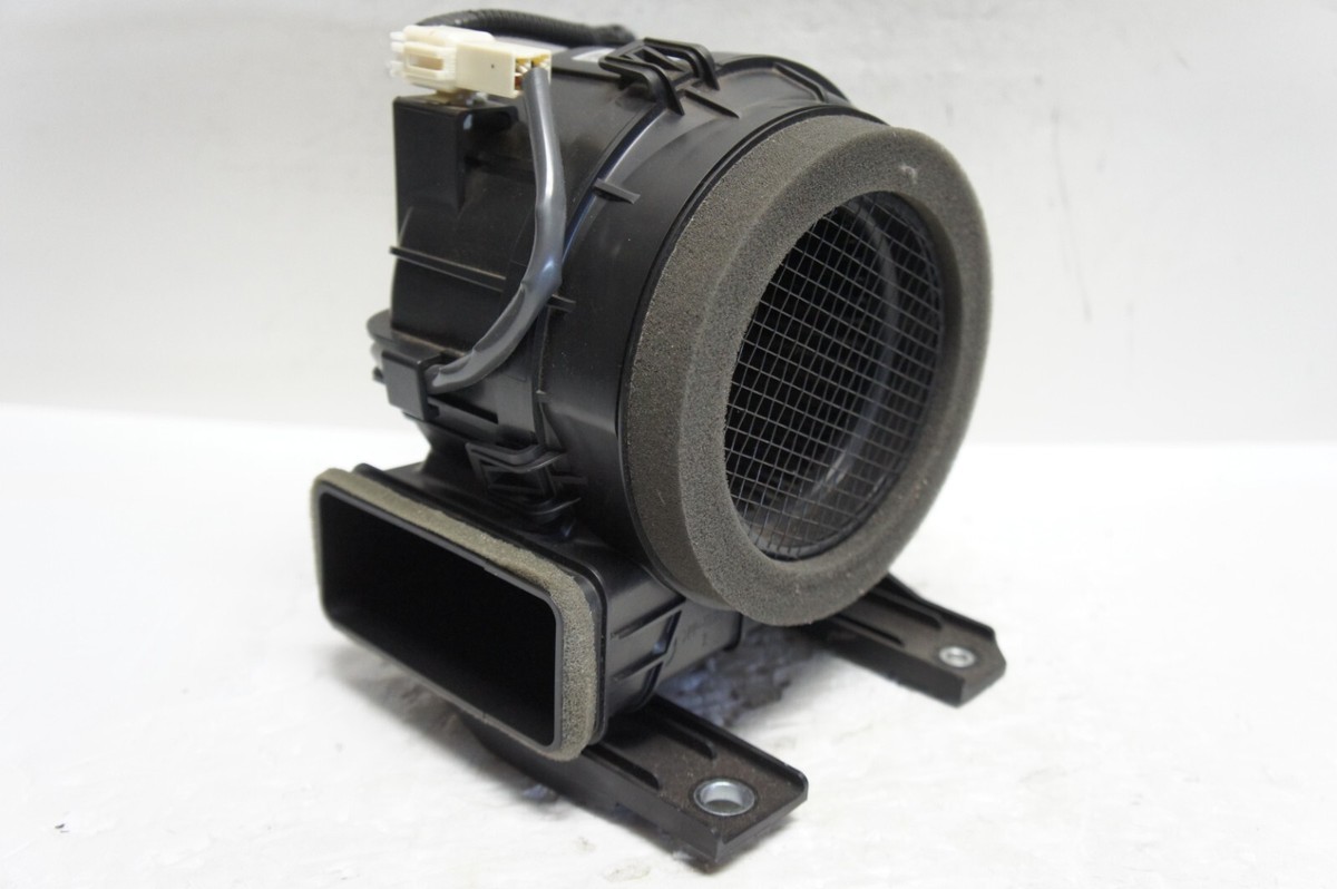 Toyota Hybrid Battery Cooling Fan G9230-52010-A BASF510B01