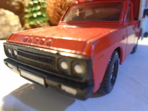 CORGI MAZDA B 1600 PICKUP TRUCK WITH CAMPER SHELL, EXCELLENT, BRITAN 5-239-7 - Picture 2 of 14