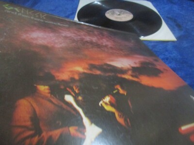 GENESIS    AN THEN THERE WERE THREE    MAKELLOSES VINYL / 1st MAD HATTER 1978