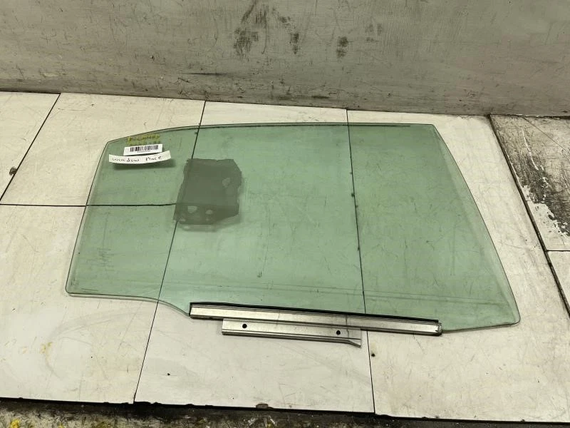 2008 TOYOTA CAMRY LE VIDRO TRASEIRO DIREITO DO PASSAGEIRO PORTA LATERAL FABRICANTE DE EQUIPAMENTO ORIGINAL+ - Imagem 2 de 4