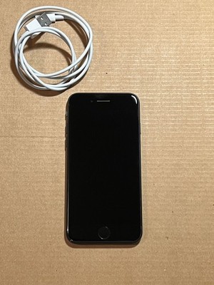 Apple iPhone SE 3rd Gen 2022 - 64GB Midnight Unlocked A2595