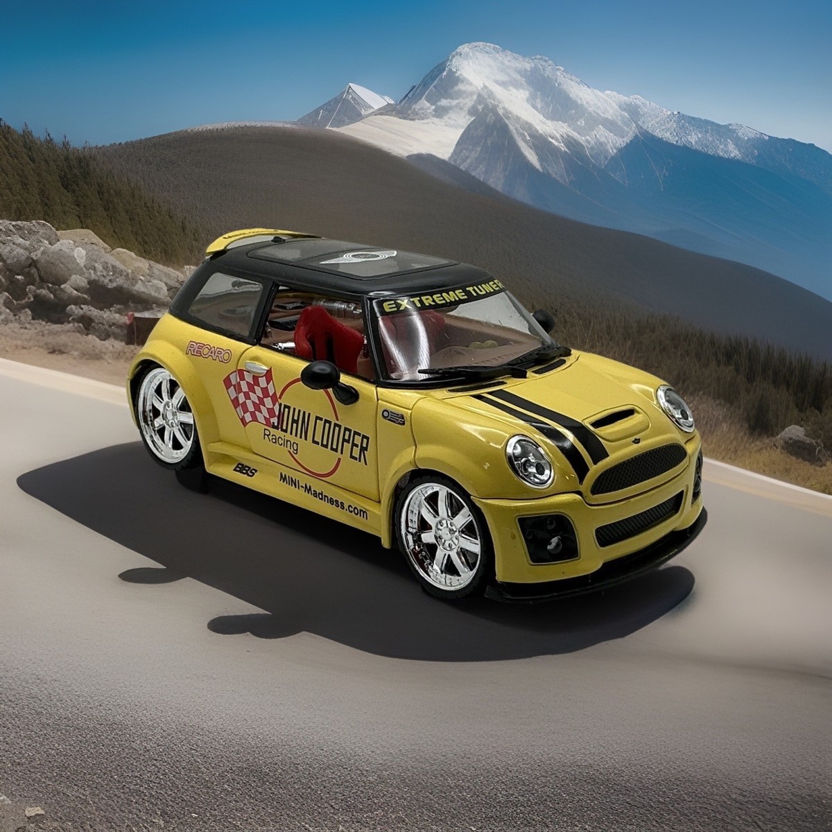 Kentoys Mini Cooper John Cooper Racing YELLOW 1:24 BMW ONE OF KIND