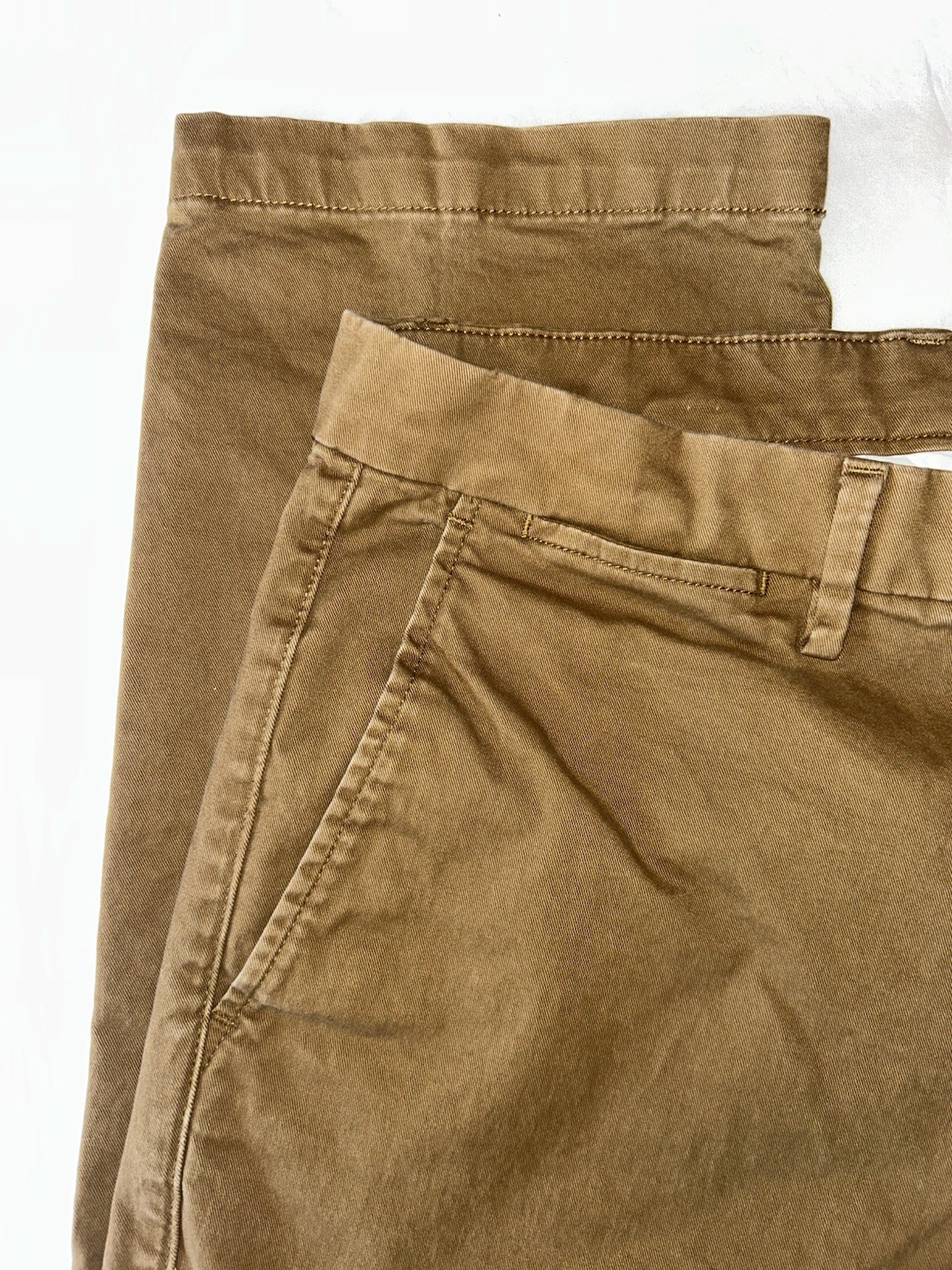 Men's Gap Essentials Khaki Straight Pant 34x32 Brown Beige thumbnail 2
