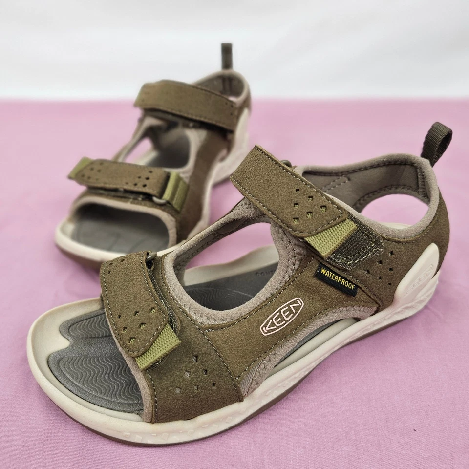 KEEN Waterproof Kids Sandals Size 6 US  Youth Outdoor - Image 4 of 4
