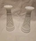 Vintage Anchor Hocking LOT (2) Pair Of Milk Glass Bud Vase 6" Pressed Stars 1071