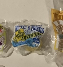 1993 McDonalds Happy Meal Toy Epcot Center Chip China Mickey Friends Disney NEW