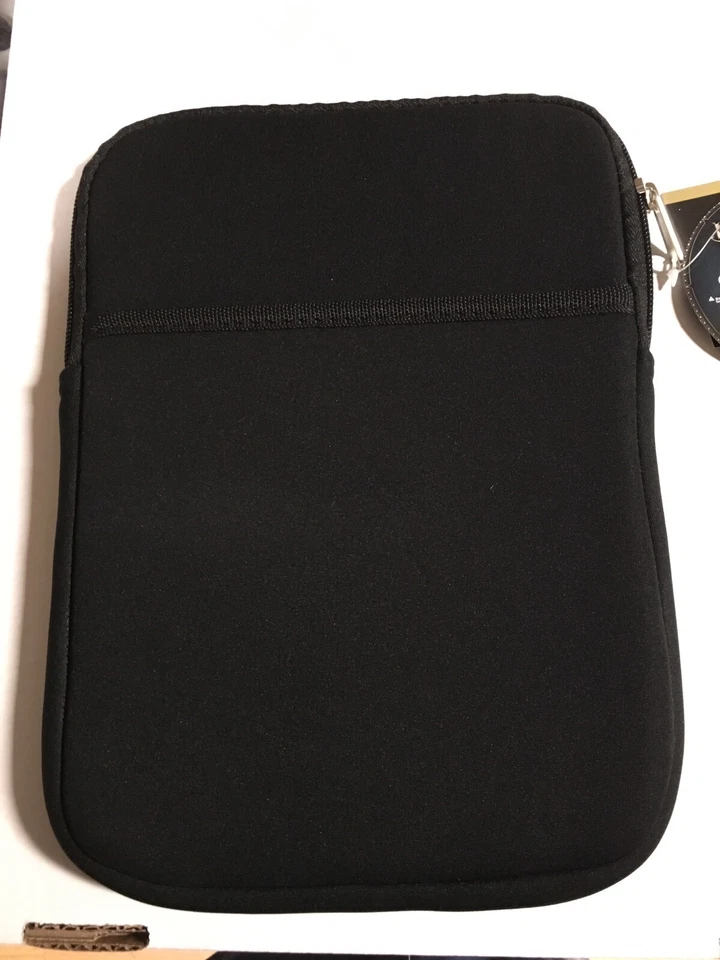 Harry Potter Hogwarts Alumni Tablet Zipper Sleeve Case w/ pocket - New with Tags - Image 4 of 4