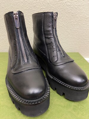 Aquatalia Angelina Lug Sole Calf Black Zip Platform Booties Sz US